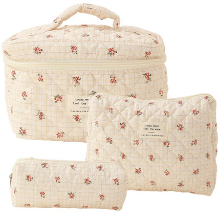 Storage Organizer Floral Quilted Makeup Bags Cotton Padded Cosmetic Bag Large Travel Toiletry Bag Women Zipper Wash Bag