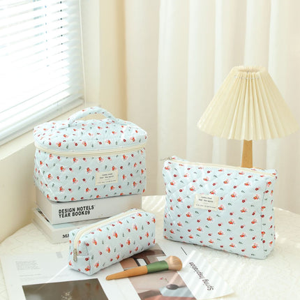 Storage Organizer Floral Quilted Makeup Bags Cotton Padded Cosmetic Bag Large Travel Toiletry Bag Women Zipper Wash Bag