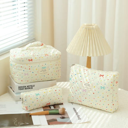 Storage Organizer Floral Quilted Makeup Bags Cotton Padded Cosmetic Bag Large Travel Toiletry Bag Women Zipper Wash Bag